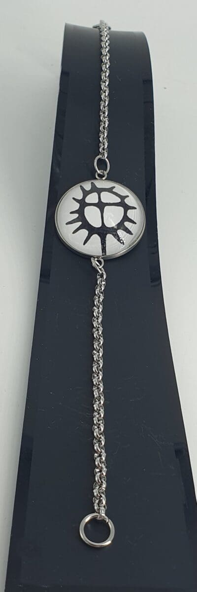 Erterkjede armband kirurgisk stål samisk sol 25 mm