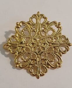 Kvadratisk gullfarget hårspennen 4,3 cm