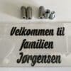 Dørskilt familien Jørgensen