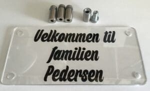 Dørskilt familen Pedersen