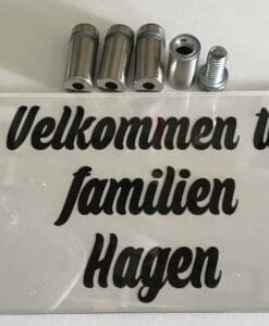 Dørskilt familien Hagen