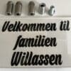 Dørskilt familien Willassen